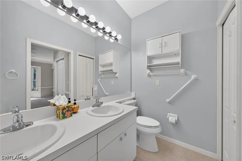 Country Barn Drive Estero, FL 33928