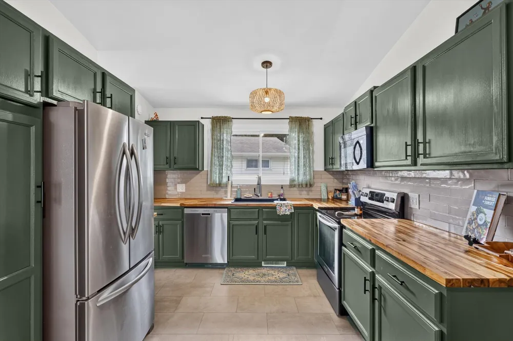 4089 Northgate Drive NE Plainfield Charter Township, MI 49525