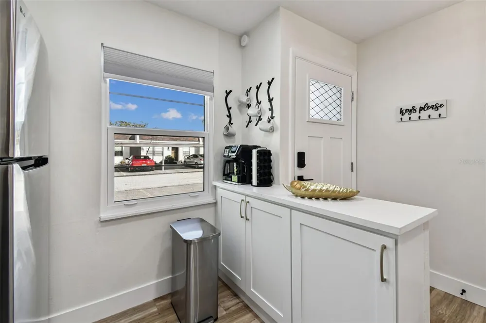 9032 MISSION OAKS BOULEVARD #F Seminole, FL 33776