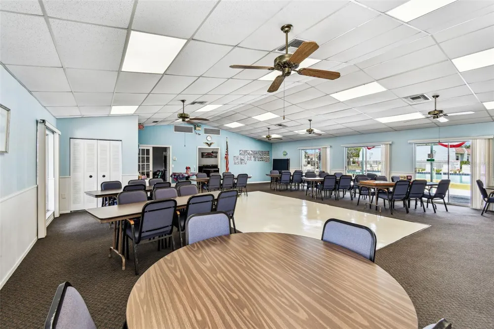 9032 MISSION OAKS BOULEVARD #F Seminole, FL 33776