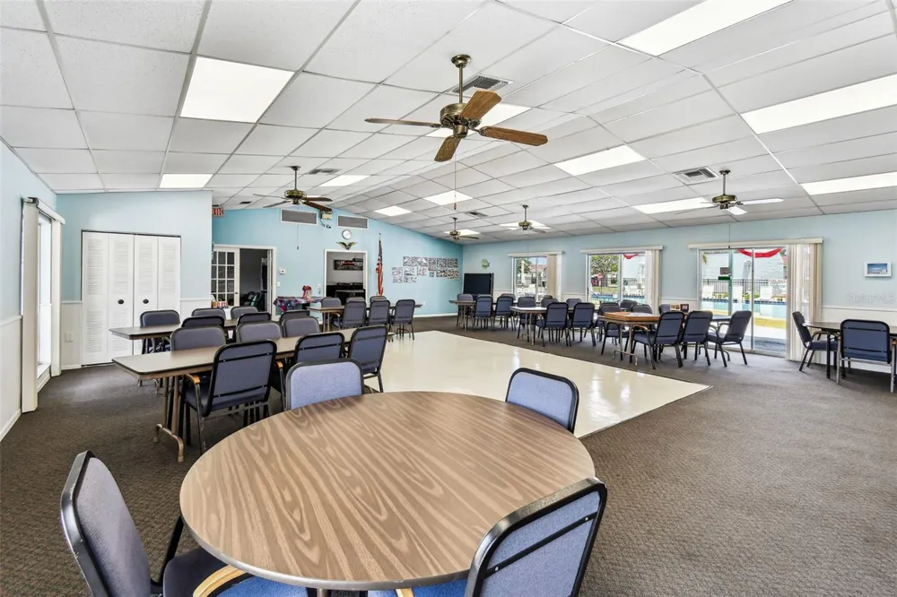 9032 MISSION OAKS BOULEVARD #F Seminole, FL 33776