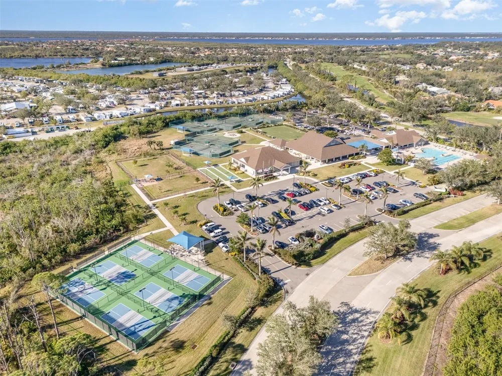 13344 CREEKSIDE LANE Port Charlotte, FL 33953