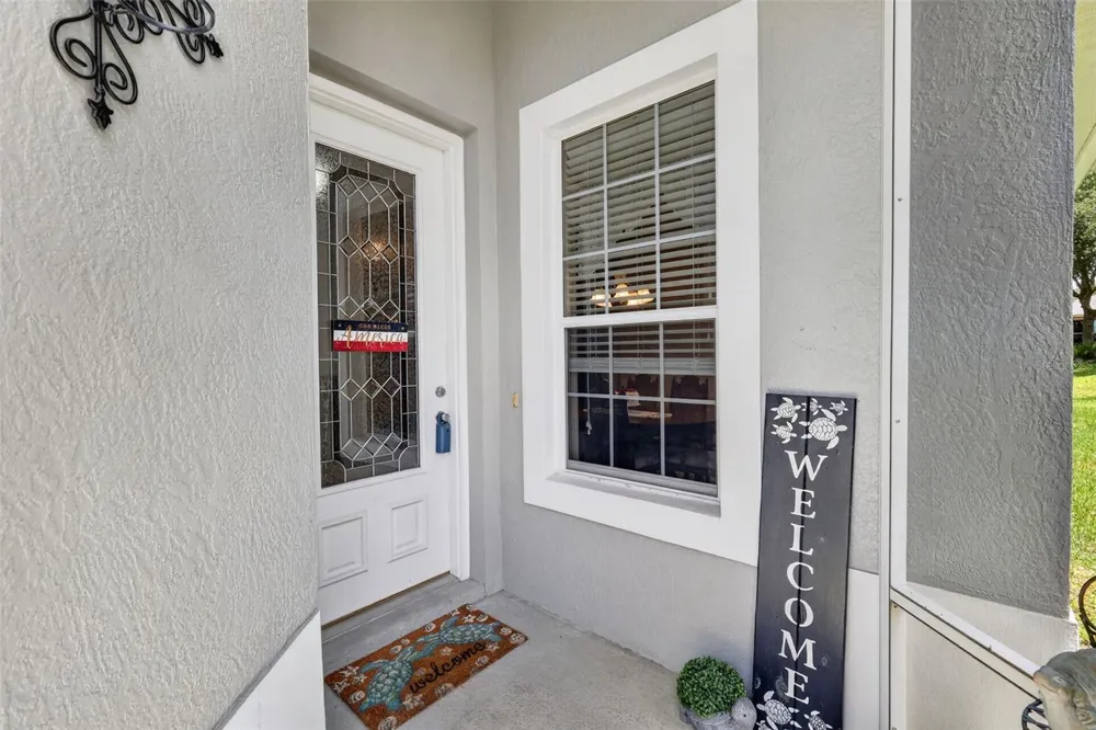 20512 QUEEN ALEXANDRA DRIVE Leesburg, FL 34748