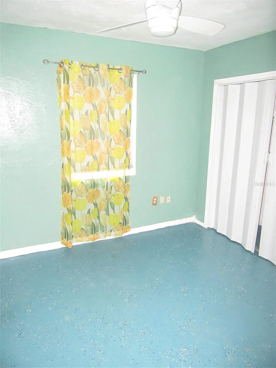 21267 GLADIS AVENUE Port Charlotte, FL 33952