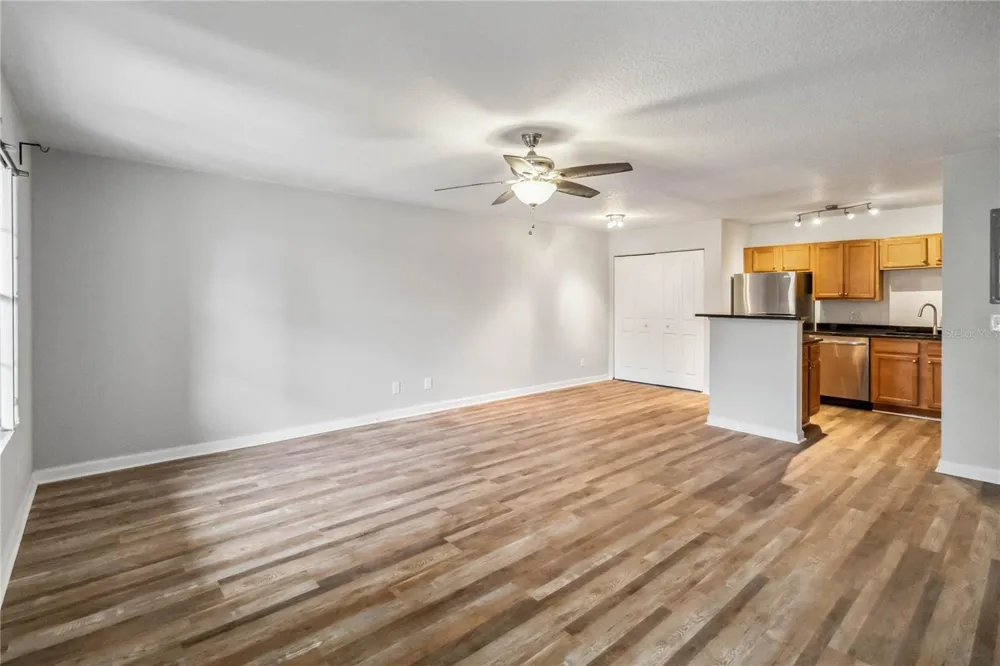 320 BLACK OAK COURT #107 Altamonte Springs, FL 32701
