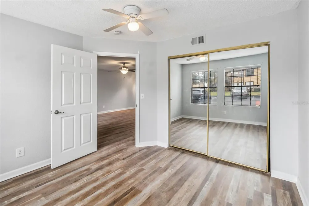 320 BLACK OAK COURT #107 Altamonte Springs, FL 32701