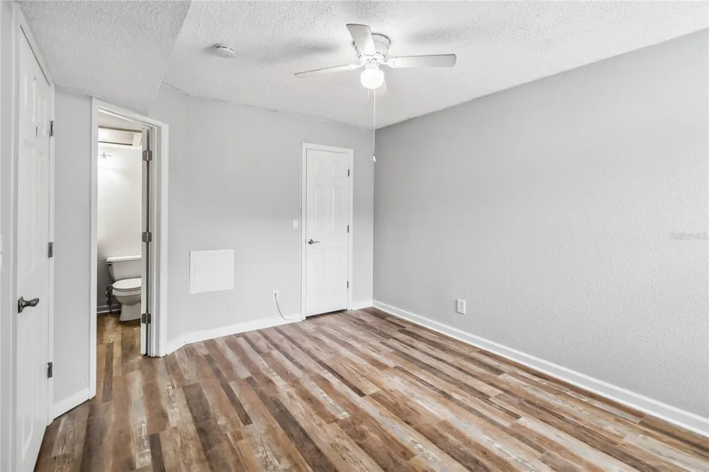 320 BLACK OAK COURT #107 Altamonte Springs, FL 32701