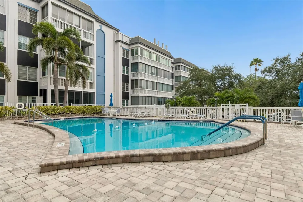 139 BLUFF VIEW DRIVE #110 Belleair Bluffs, FL 33770