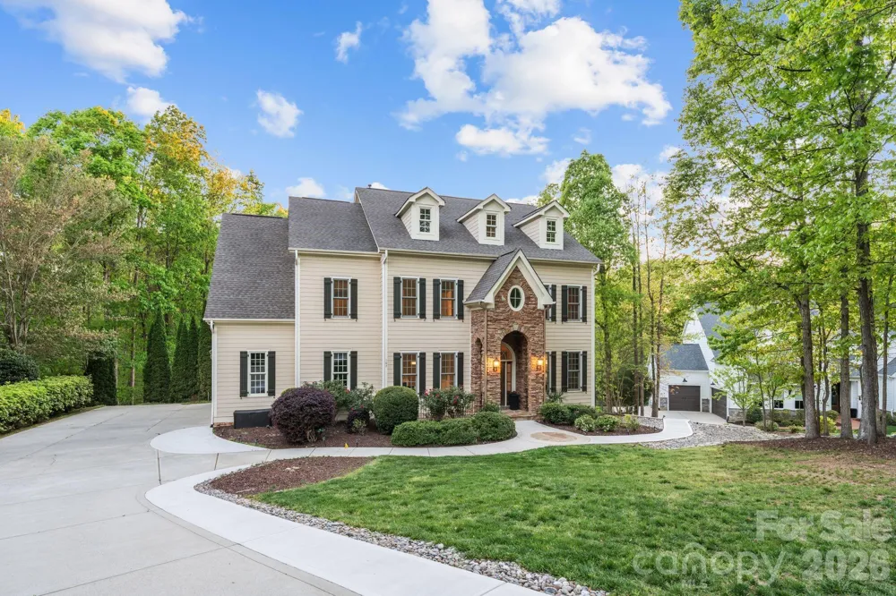 107 Mcauley Court Mooresville, NC 28117