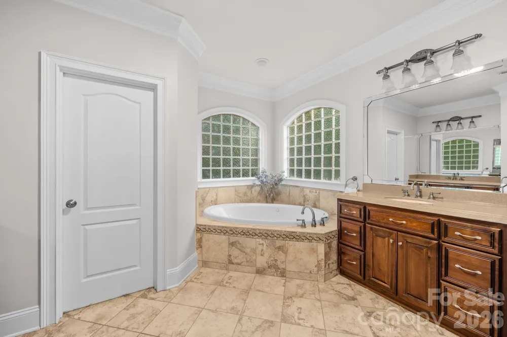 107 Mcauley Court Mooresville, NC 28117