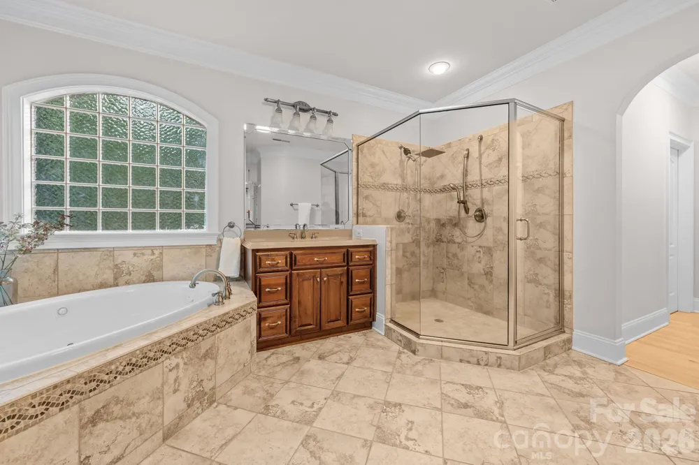 107 Mcauley Court Mooresville, NC 28117
