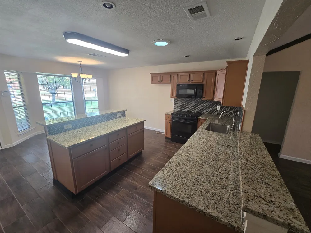508 Tarragon Lane Euless, TX 76039