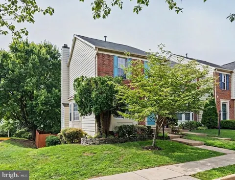 5227 DUNSTABLE LANE