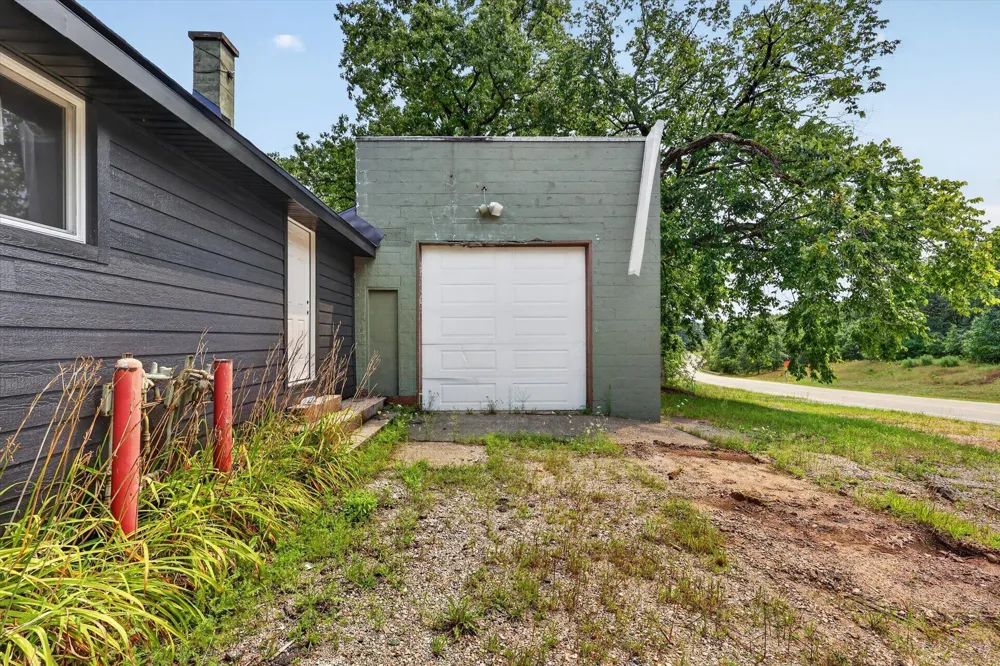 7820 Cascade Road SE Ada, MI 49301