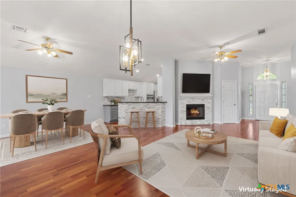 30388 Ledgemont Ln Georgetown, TX 78628