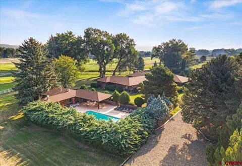 838 Phillips Court