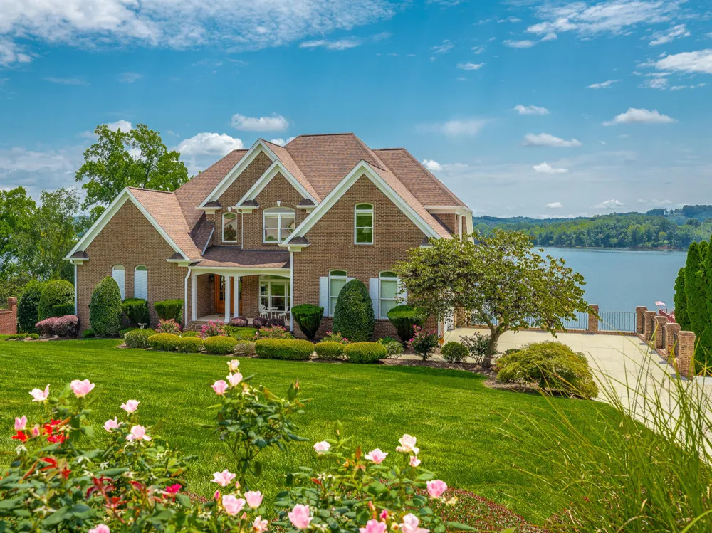 2611 Heron Cove Lane Soddy Daisy, TN 37379
