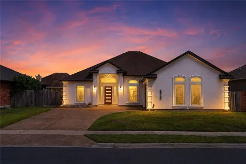 3626 Giants Drive