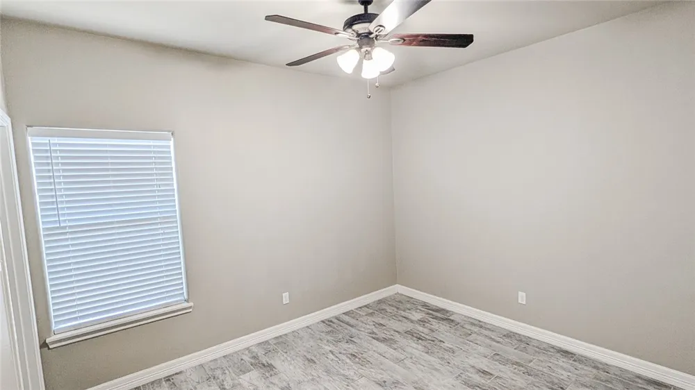 2810 Lake Tranquility Circle Corpus Christi, TX 78414