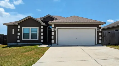 2810 Lake Tranquility Circle