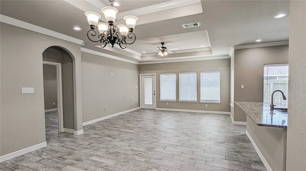 2810 Lake Tranquility Circle Corpus Christi, TX 78414