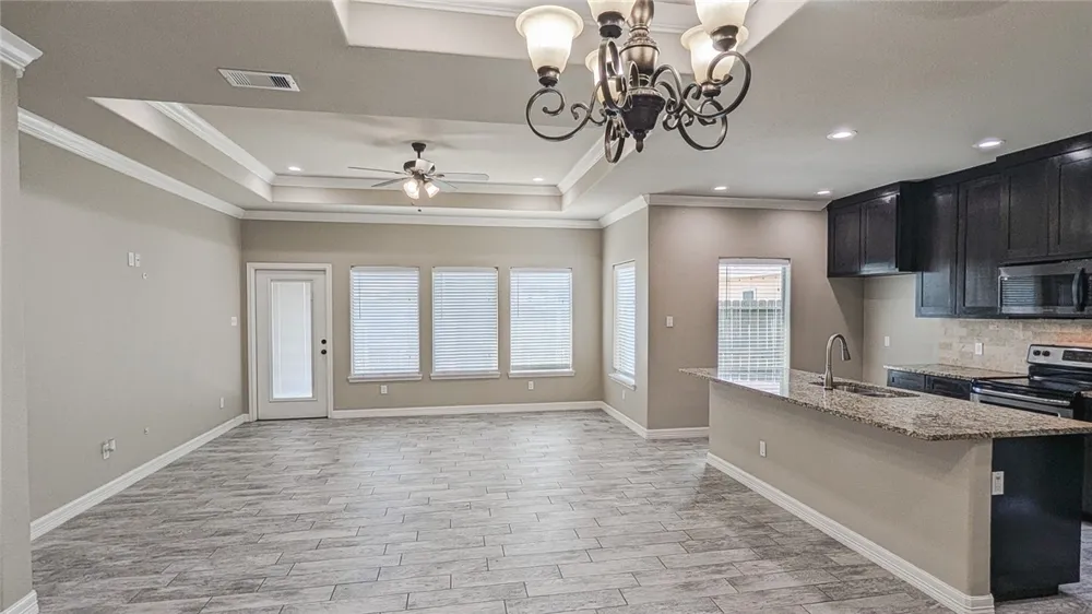 2810 Lake Tranquility Circle Corpus Christi, TX 78414