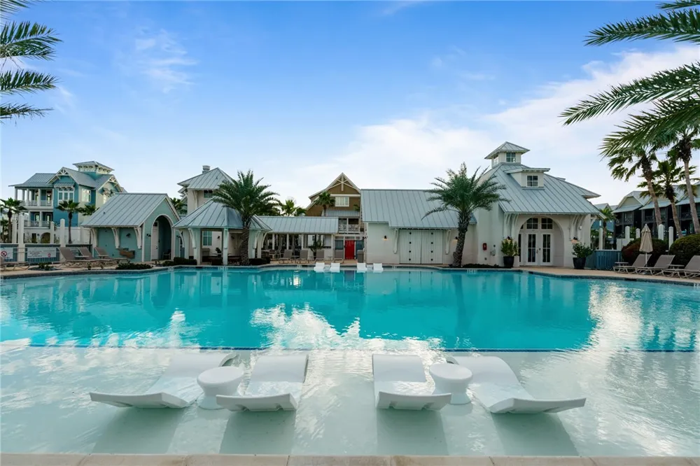 188 Shoregrass Loop Port Aransas, TX 78373