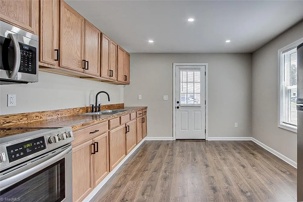 1510 Valley Ridge Drive High Point, NC 27260
