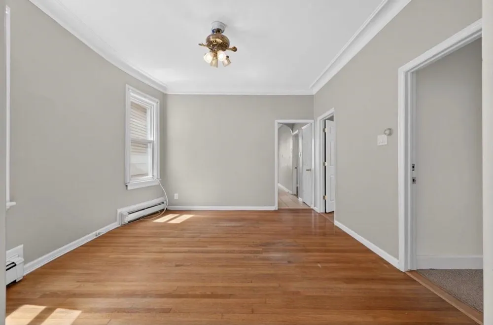 14 WEST 30TH ST Bayonne, NJ 07002