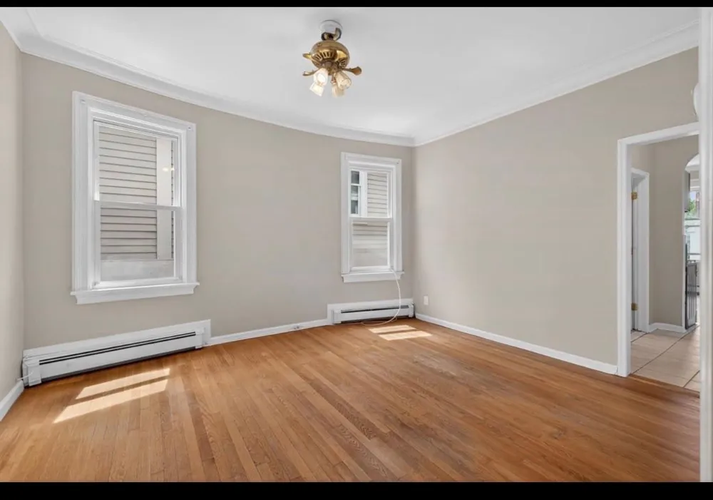 14 WEST 30TH ST Bayonne, NJ 07002
