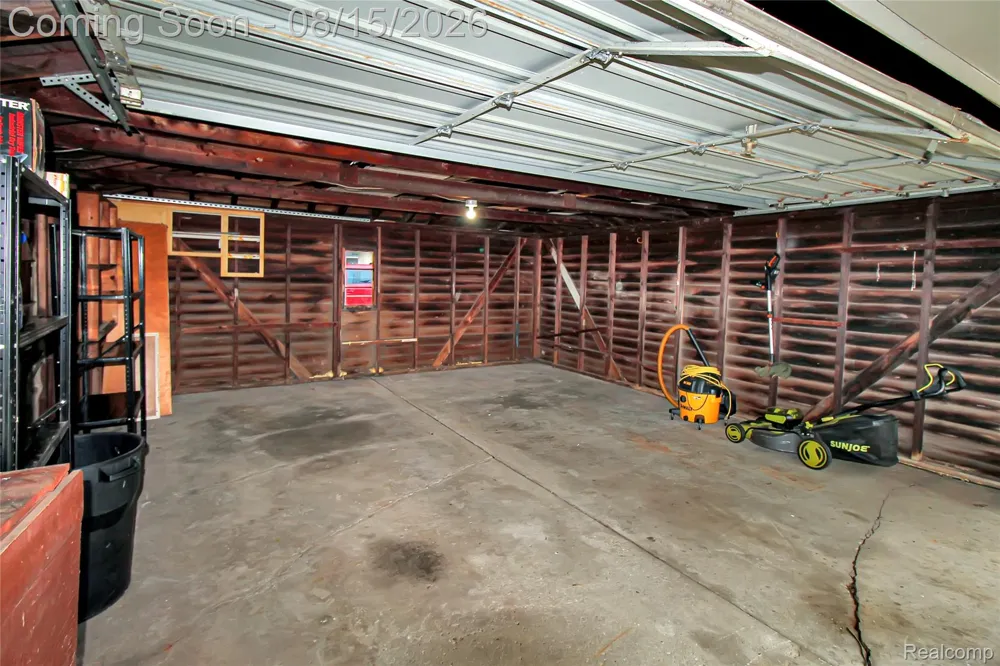 18727 Marquette Street Roseville City, MI 48066