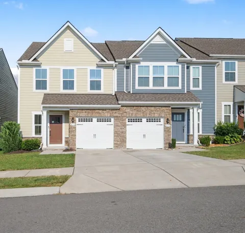 452 Killarney Park