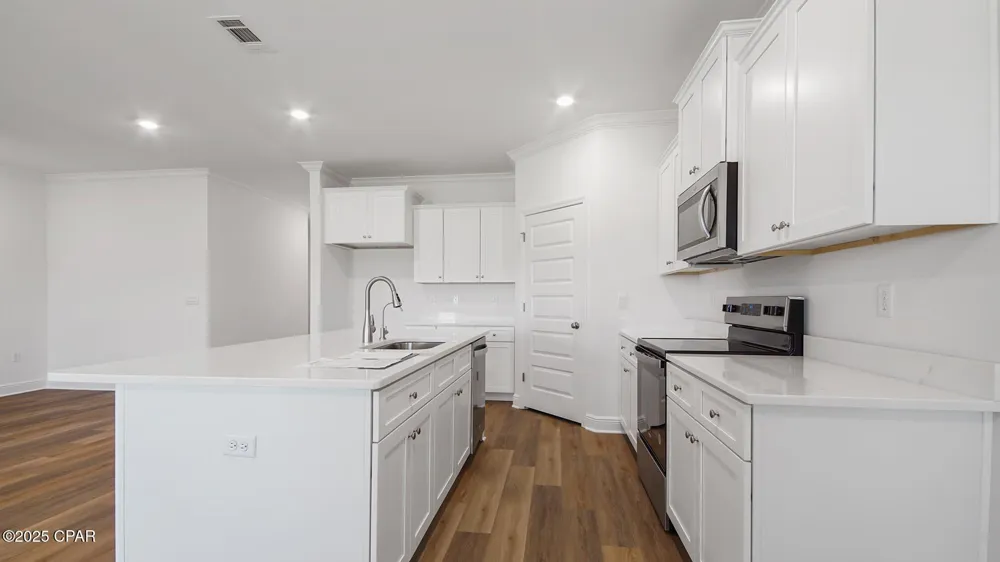 254 Dama Del Mar Way Panama City Beach, FL 32407