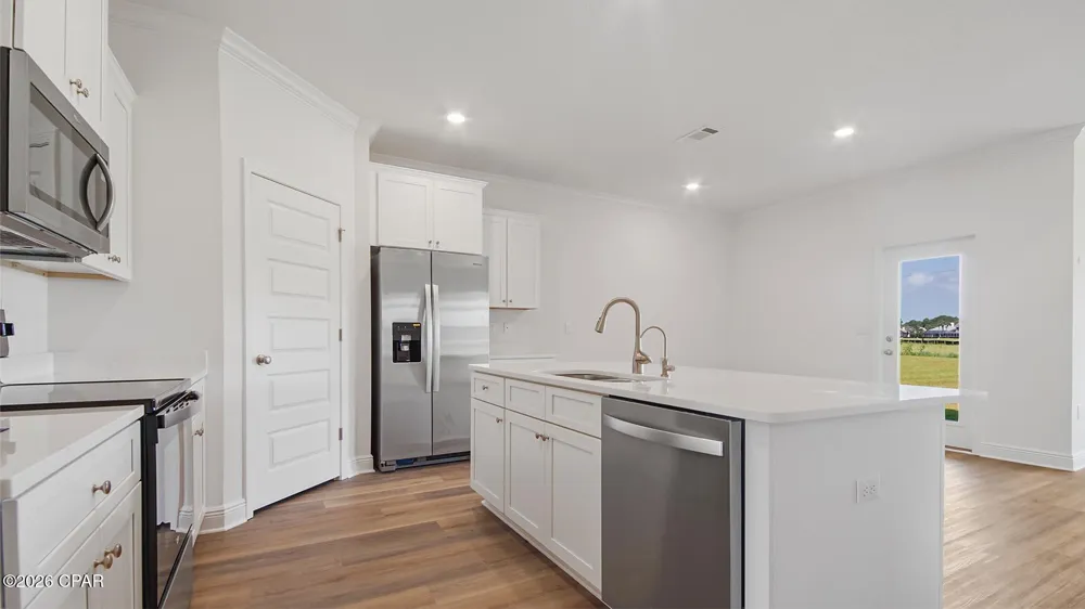 562 Hancock Way Panama City Beach, FL 32413