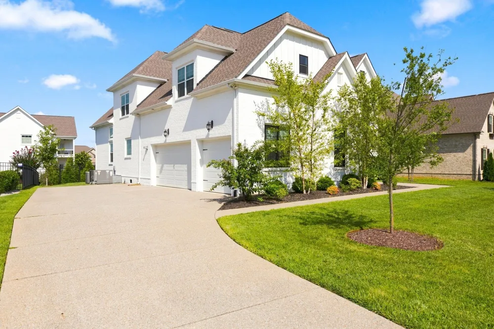 6083 Kidman Ln Spring Hill, TN 37174