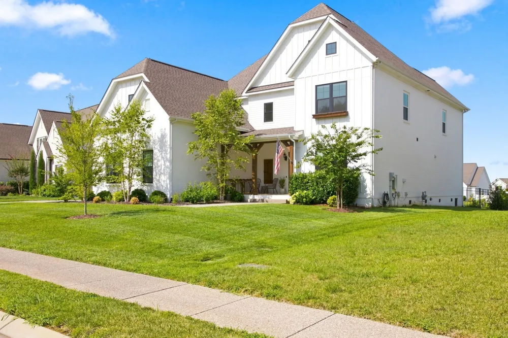 6083 Kidman Ln Spring Hill, TN 37174