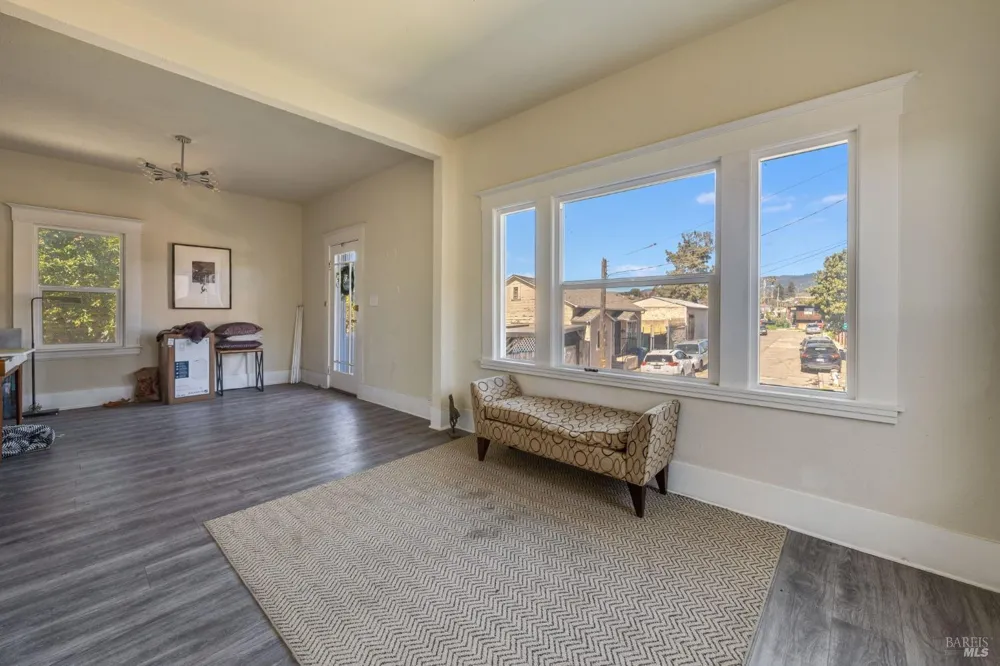 4015 16th Street Oakland, CA 94601