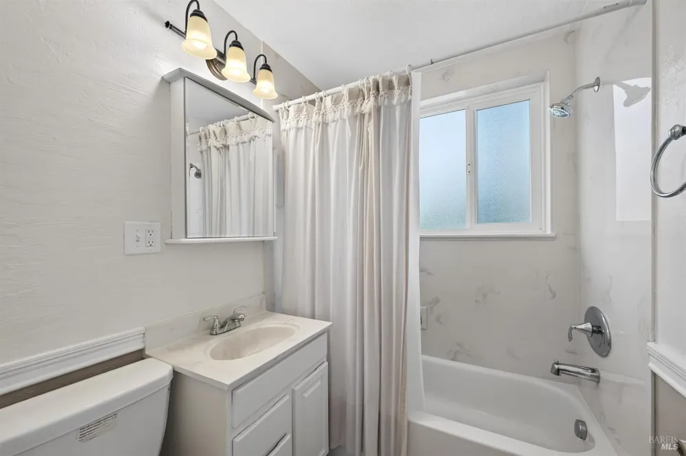 81 Buena Vista Benicia, CA 94510