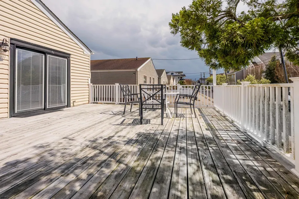 228 N 34th Ave Longport, NJ 08403