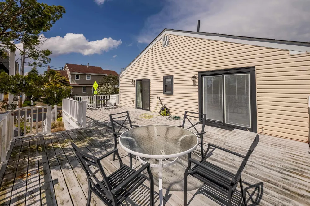 228 N 34th Ave Longport, NJ 08403