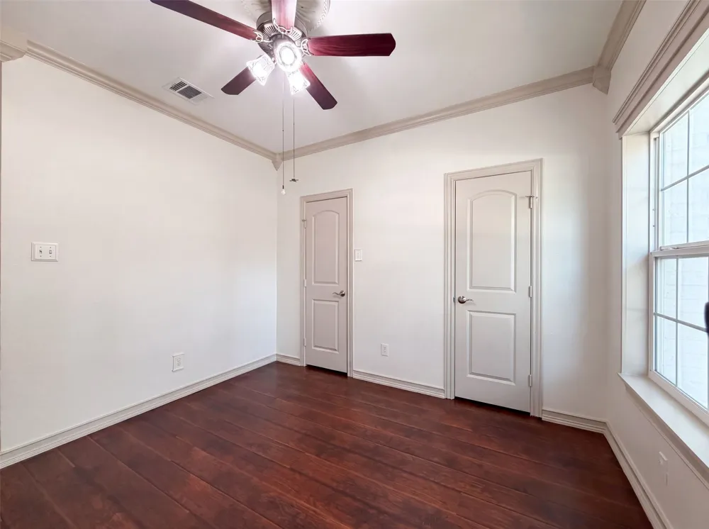 6315 Meadow Glen Drive Arlington, TX 76018