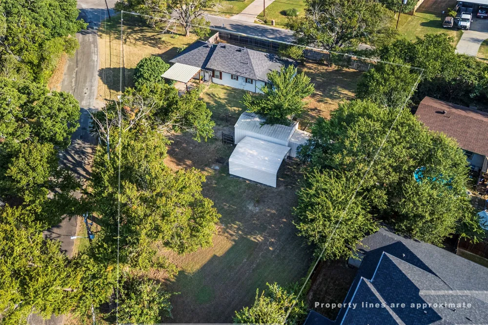 310 North Road Kennedale, TX 76060