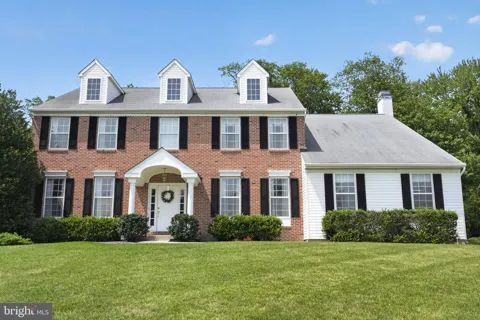 417 FOREST LANE