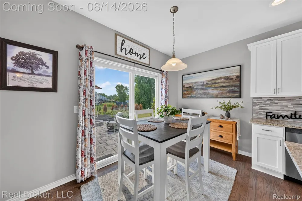 322 Hidden River E Holly Township, MI 48442