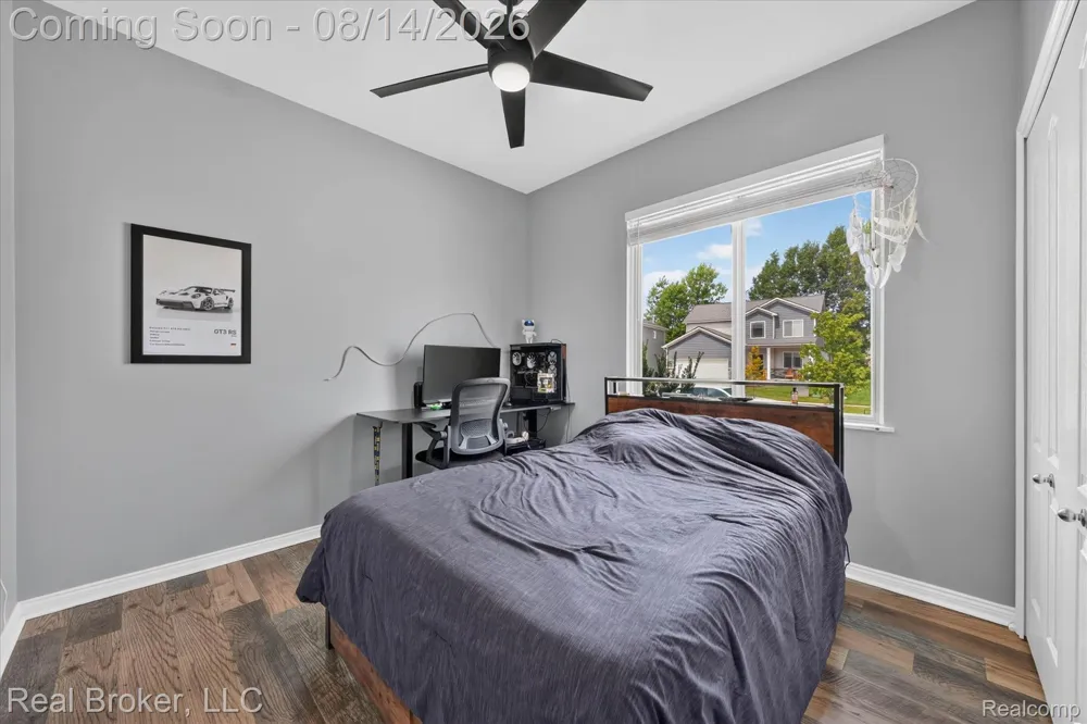 322 Hidden River E Holly Township, MI 48442