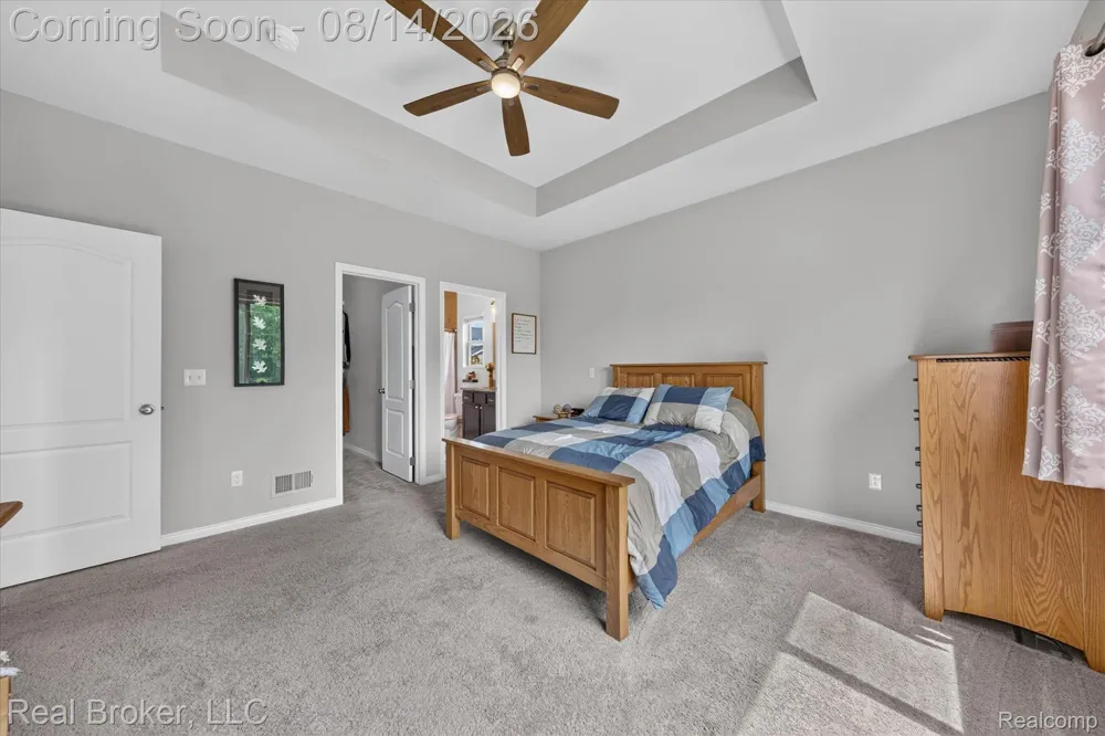 322 Hidden River E Holly Township, MI 48442