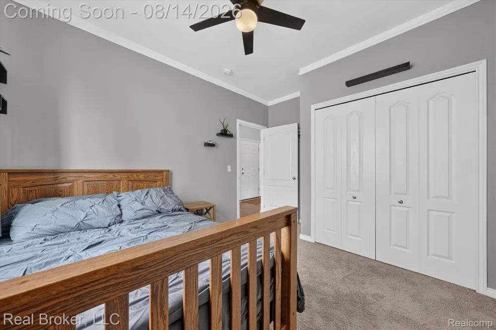 322 Hidden River E Holly Township, MI 48442