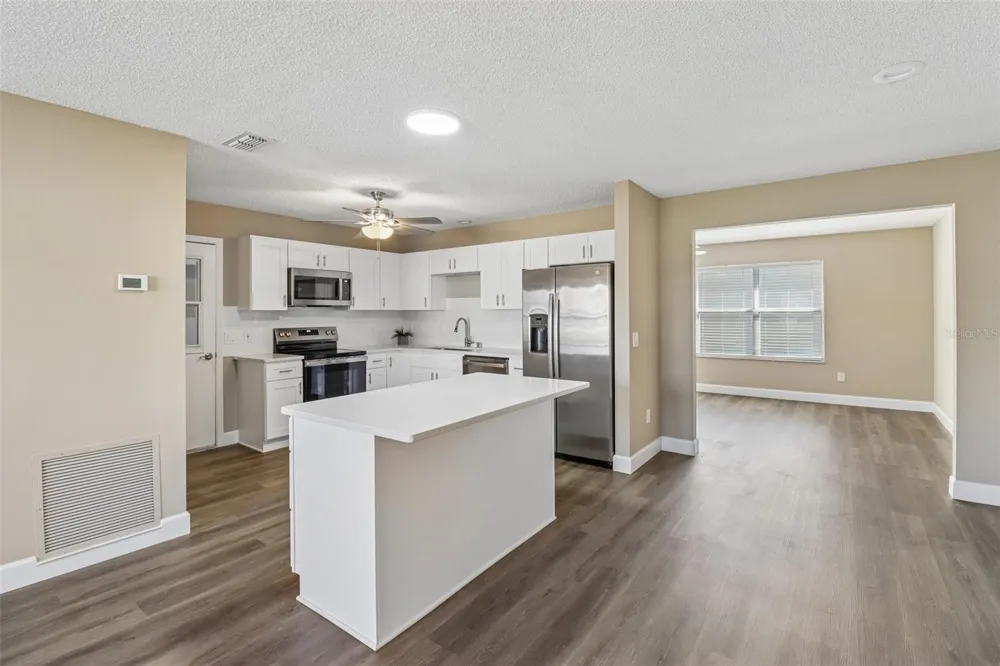 2609 PRIVADA DRIVE The Villages, FL 32162