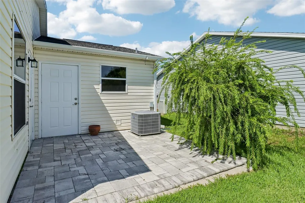 2609 PRIVADA DRIVE The Villages, FL 32162