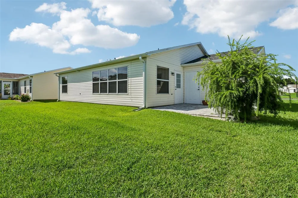 2609 PRIVADA DRIVE The Villages, FL 32162